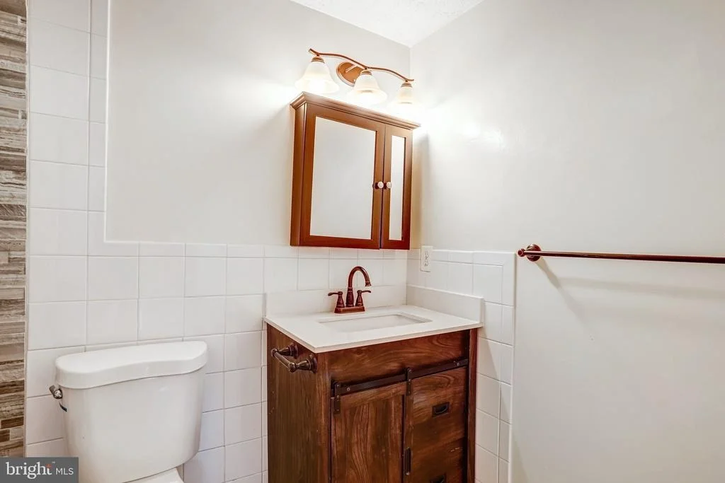 Photo of 12306 STREAMVALE CIRCLE
