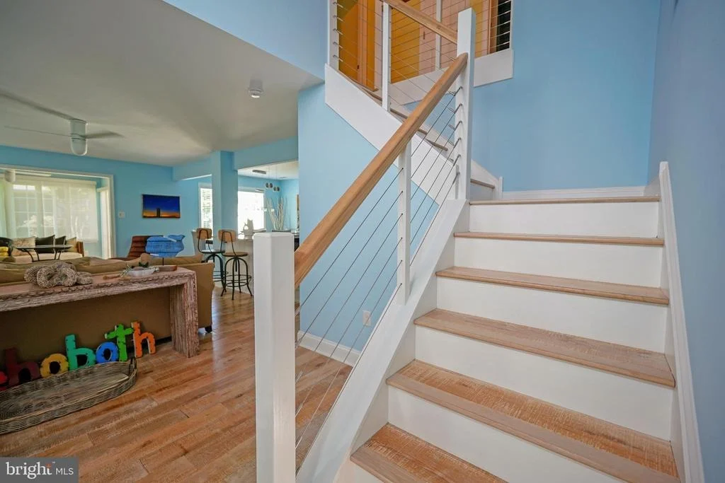 Photo of 8 CAROLINE LANE