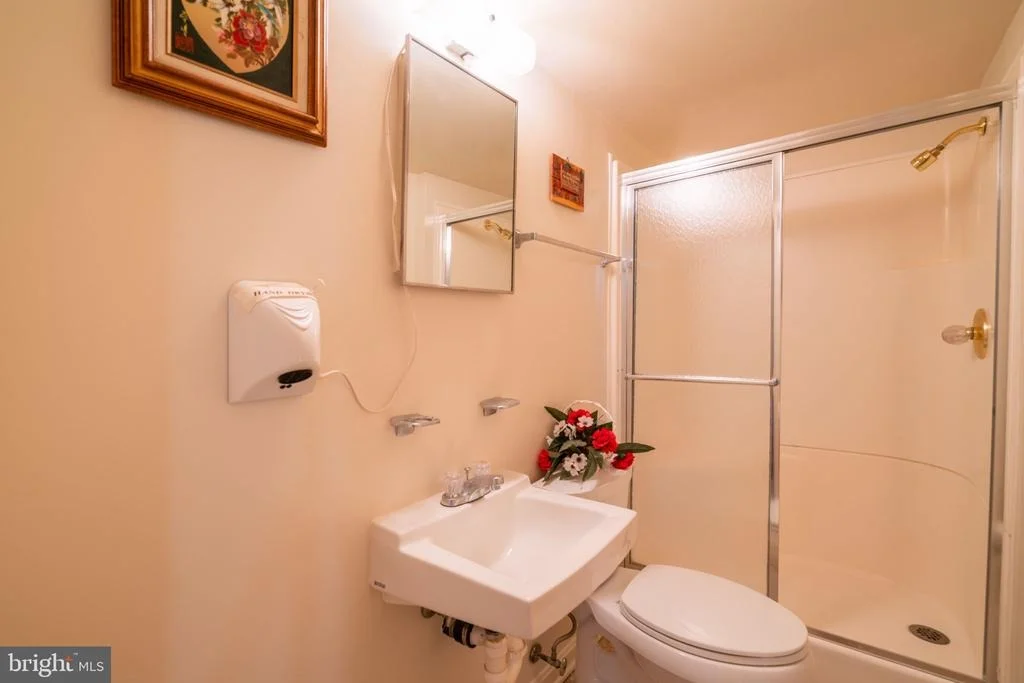 Photo of 4709 IRIS PLACE