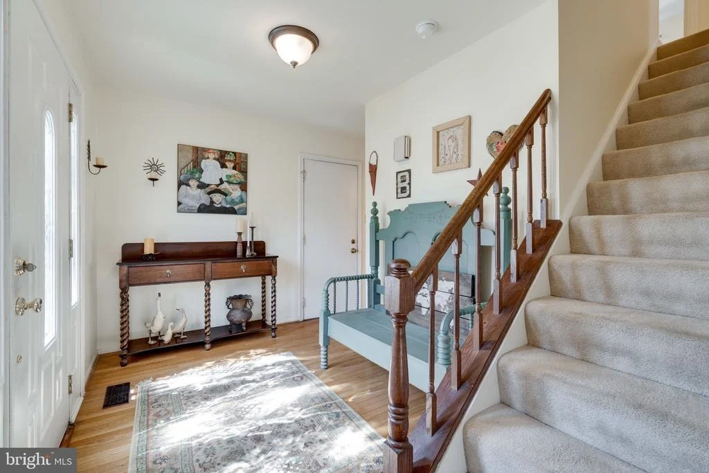 Photo of 7203 MING TREE COURT