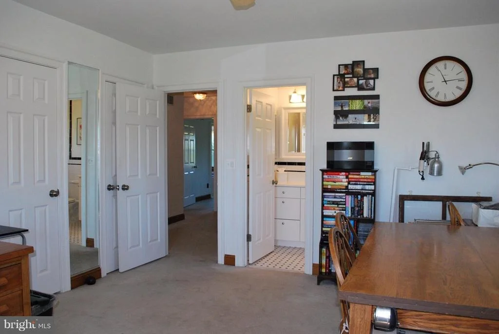 Photo of 2460 MULLINIX MILL ROAD