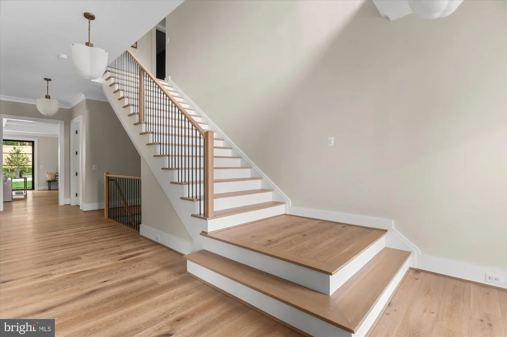 Photo of 1104 SHARON COURT