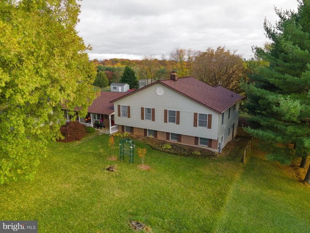 Photo of 1421 COTTON DRIVE