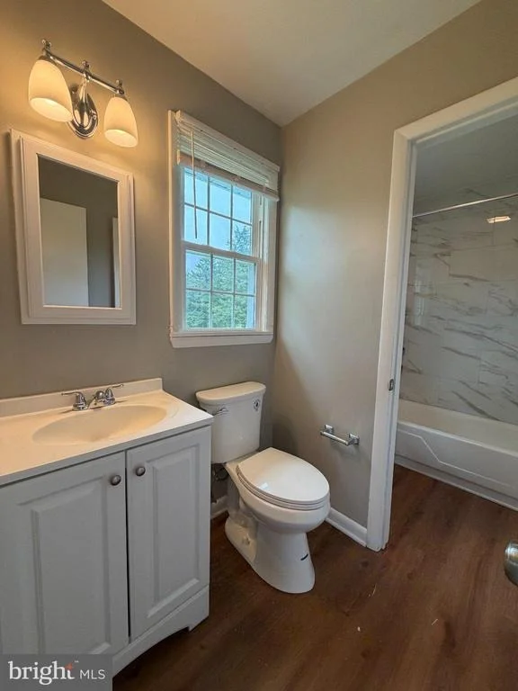 Photo of 3 SPRINGVIEW BOULEVARD