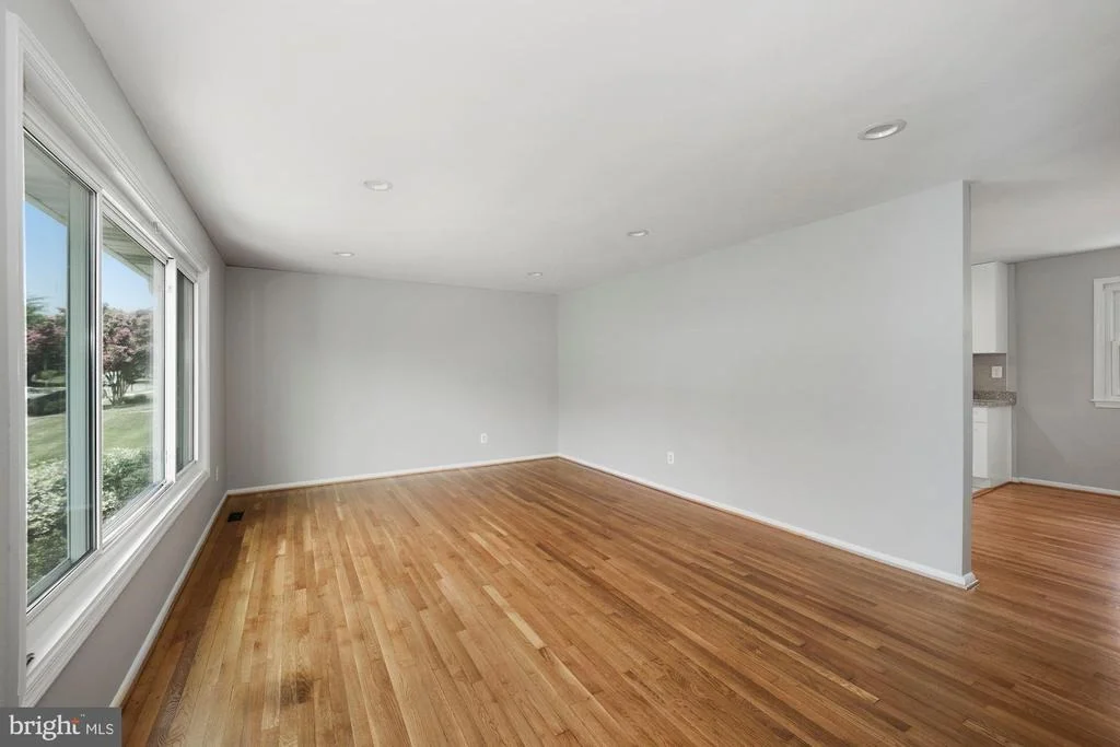 Photo of 20 THURSTON DRIVE