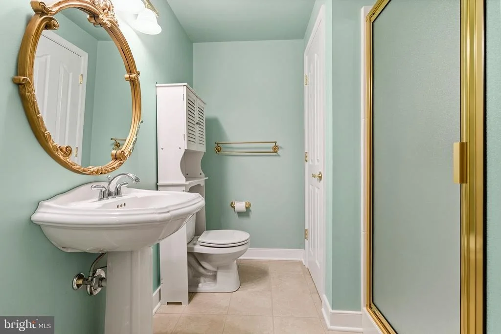 Photo of 915 ZENITH DRIVE