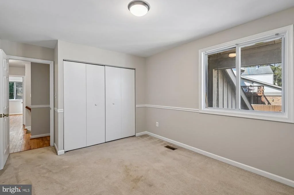 Photo of 5106 THUNDER HILL ROAD