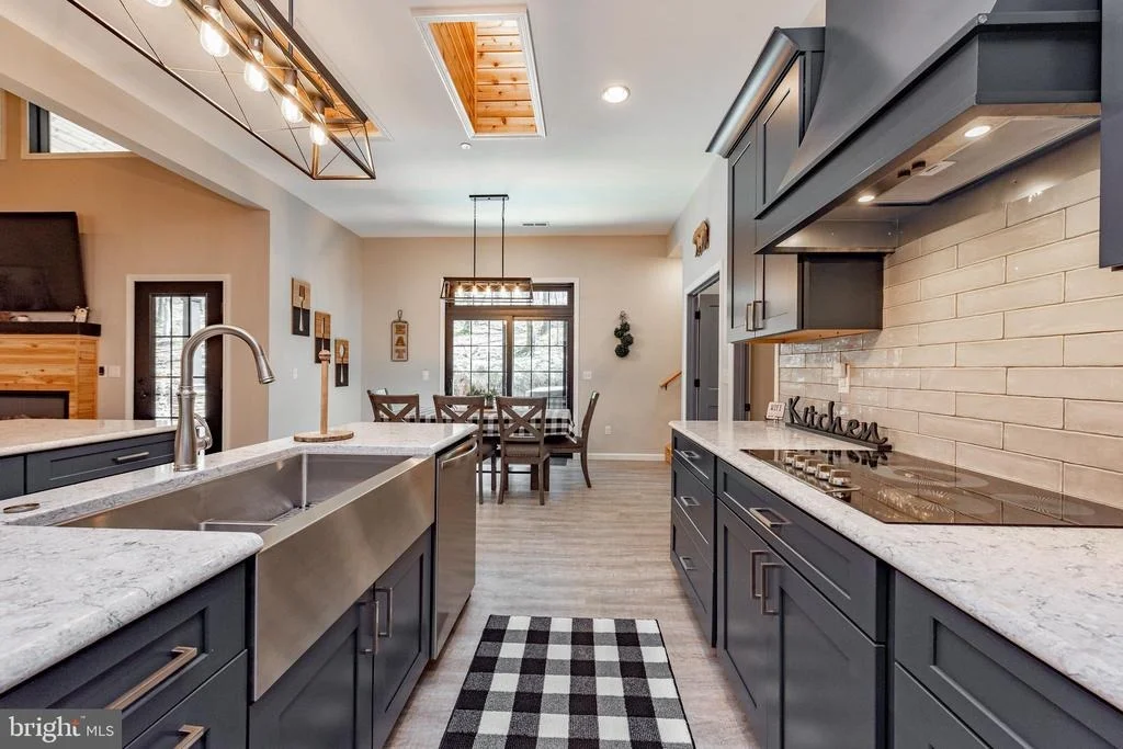 Photo of 220 BILTMORE VIEW