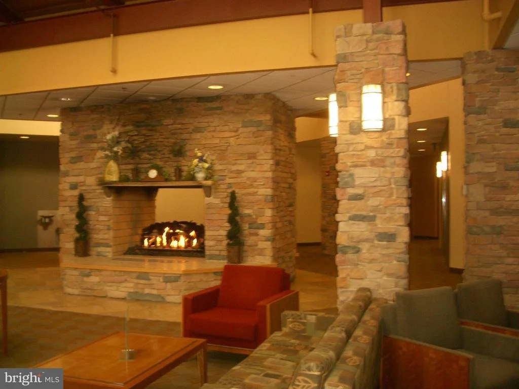 Photo of Unit 731D at 3398 GLENEAGLES DRIVE