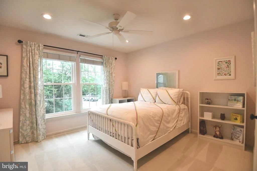 Photo of 8100 LANDFALL COURT