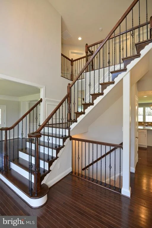 Photo of 9058 STONE CREST DRIVE