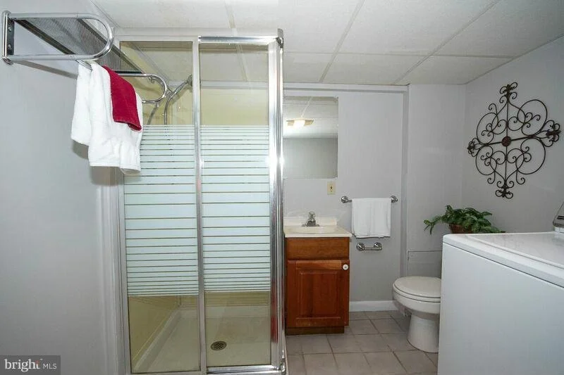 Photo of 806 WARWICK ROAD