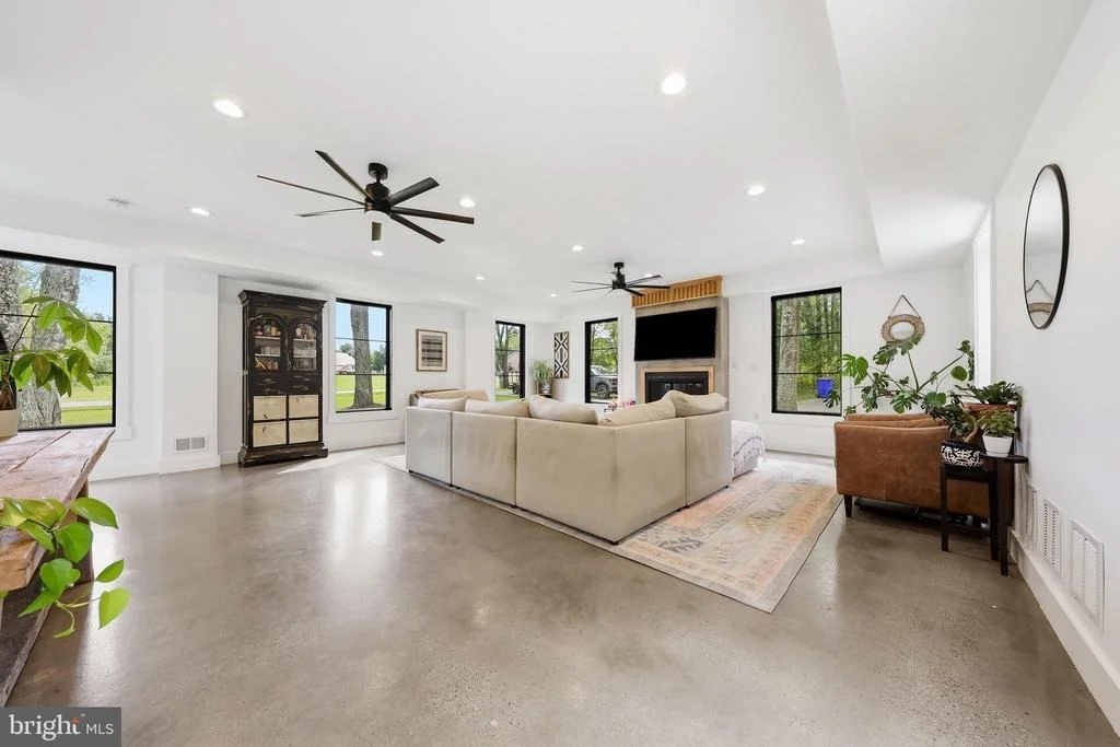 Photo of 10814 POWELL ROAD