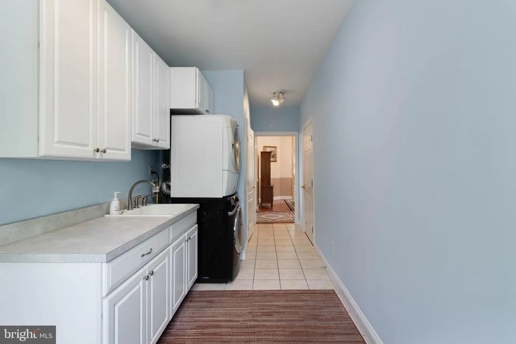 Photo of 5520 LEEWARD LANE
