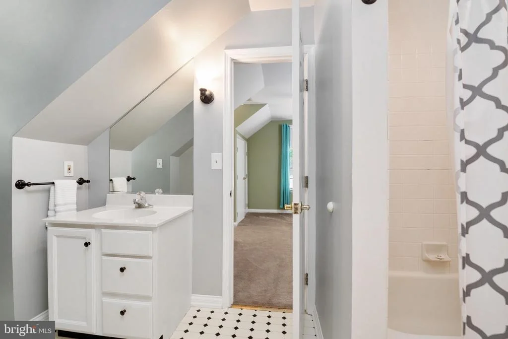 Photo of 6456 MEADOWLARK DRIVE