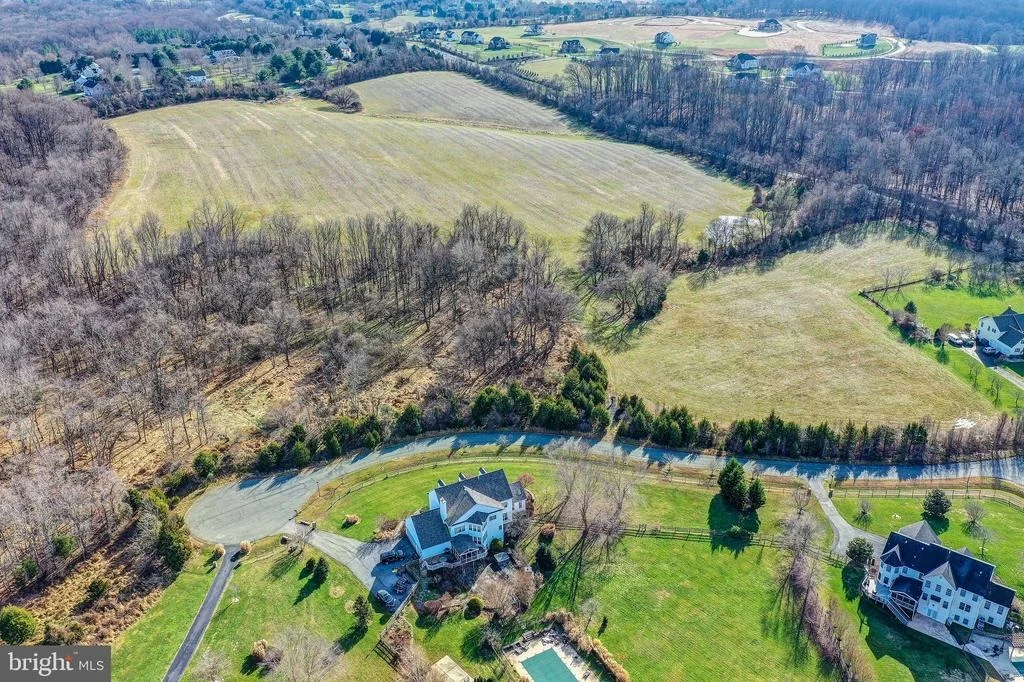 Photo of 15313 DARNESTOWN ROAD