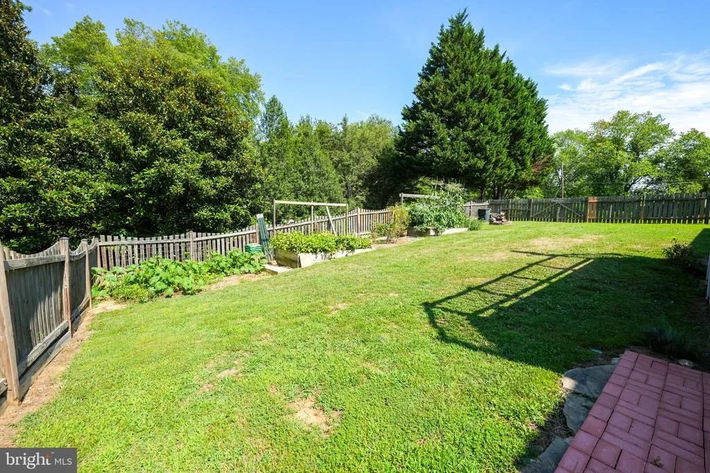 Photo of 8132 HILLCREST DRIVE