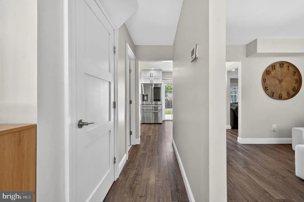 Photo of 4202 MINSTRELL LANE