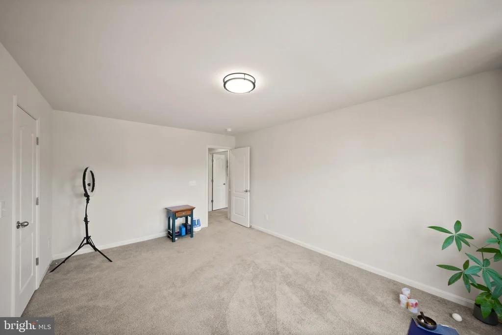 Photo of 9405 LOMAX FOREST DRIVE