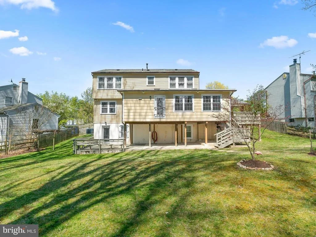 Photo of 2339 DECKMAN LANE