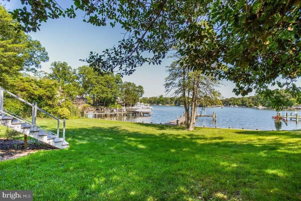 Photo of 421 EDGEWATER ROAD