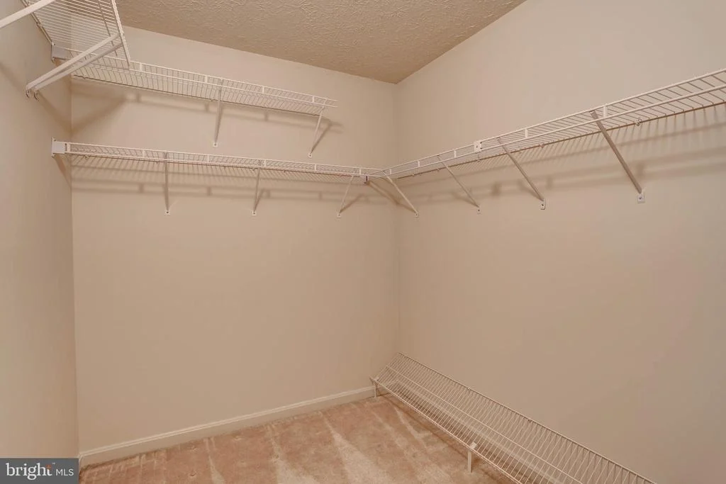 Photo of 2317 SNOWFLAKE DRIVE