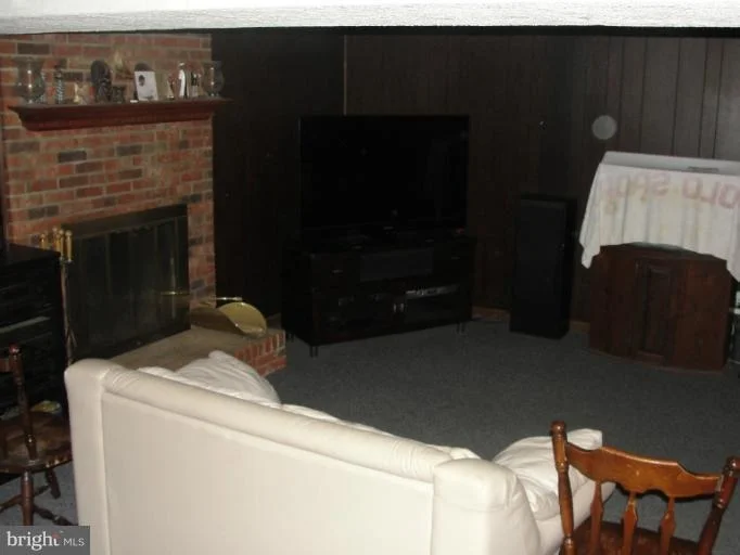 Photo of 11337 RAMBLING ROAD