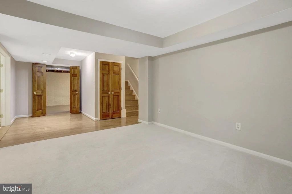 Photo of 9241 NORTHEDGE DRIVE