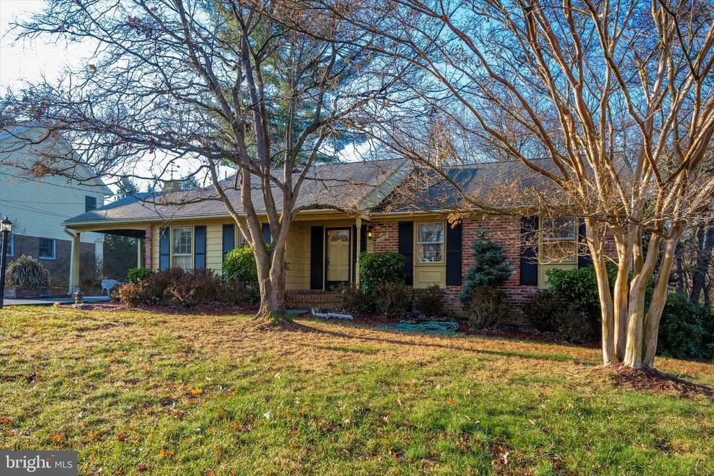 Photo of 13328 LOCKSLEY LANE