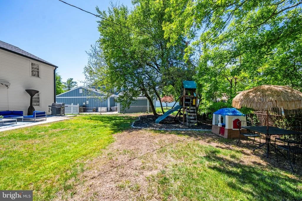 Photo of 4202 MINSTRELL LANE