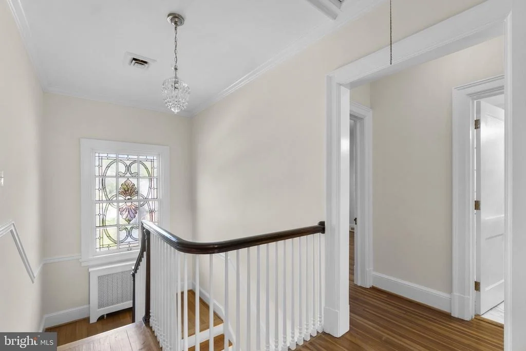 Photo of 305 COLLEGE PLACE