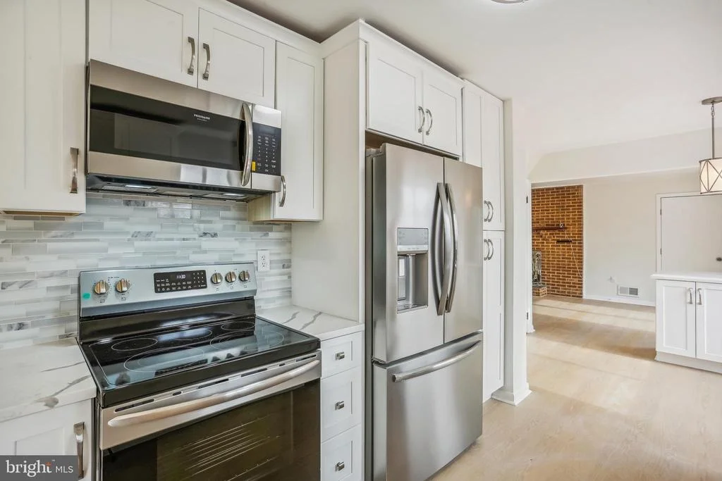 Photo of 15469 PEACH LEAF DRIVE