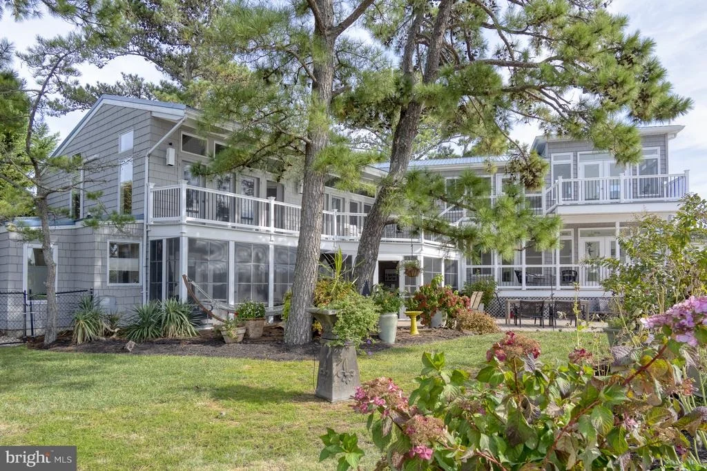 Photo of 47 HOLLY ROAD