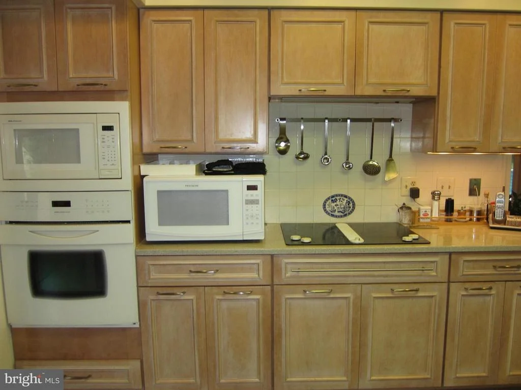 Photo of 15212 WINSTEAD LANE