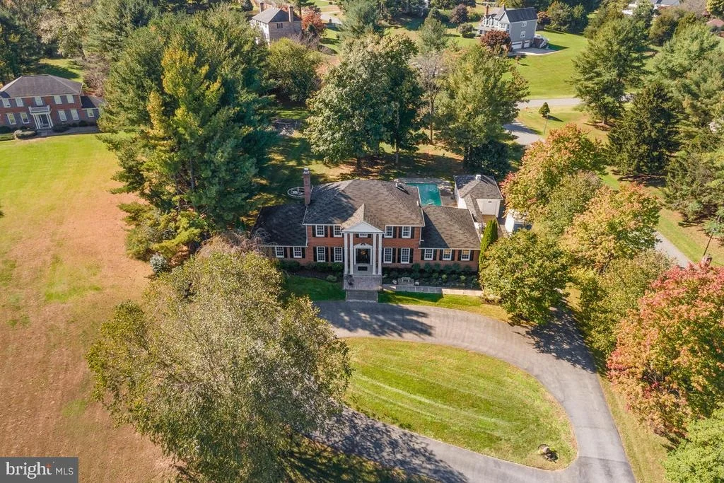 Photo of 8516 PADDOCKVIEW DRIVE