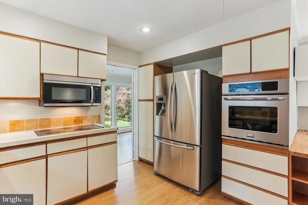 Photo of 816 OLIVE DRIVE