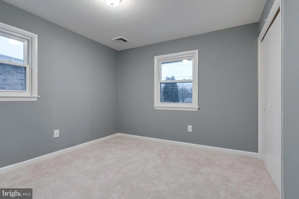 Photo of 7405 WALKER MILL ROAD