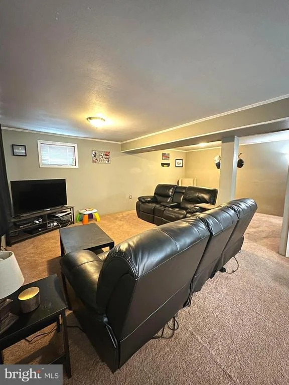 Photo of 6642 BUCKNELL ROAD