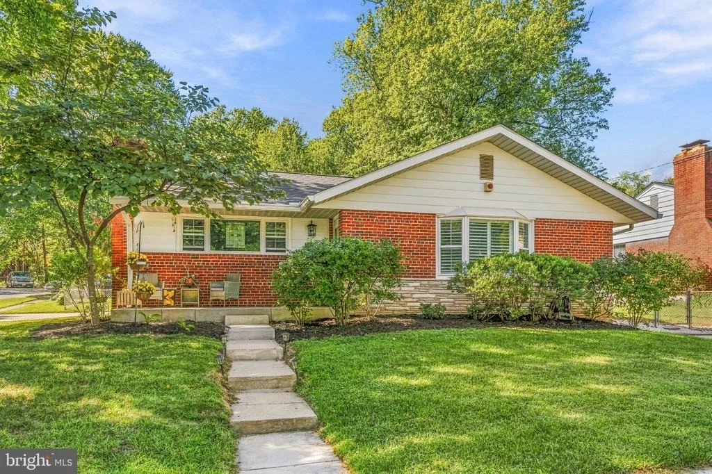 Photo of 1600 FLORA LANE
