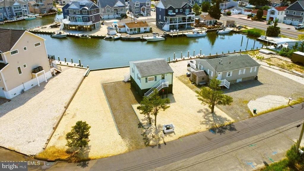 Photo of 1113 LEILANI DRIVE