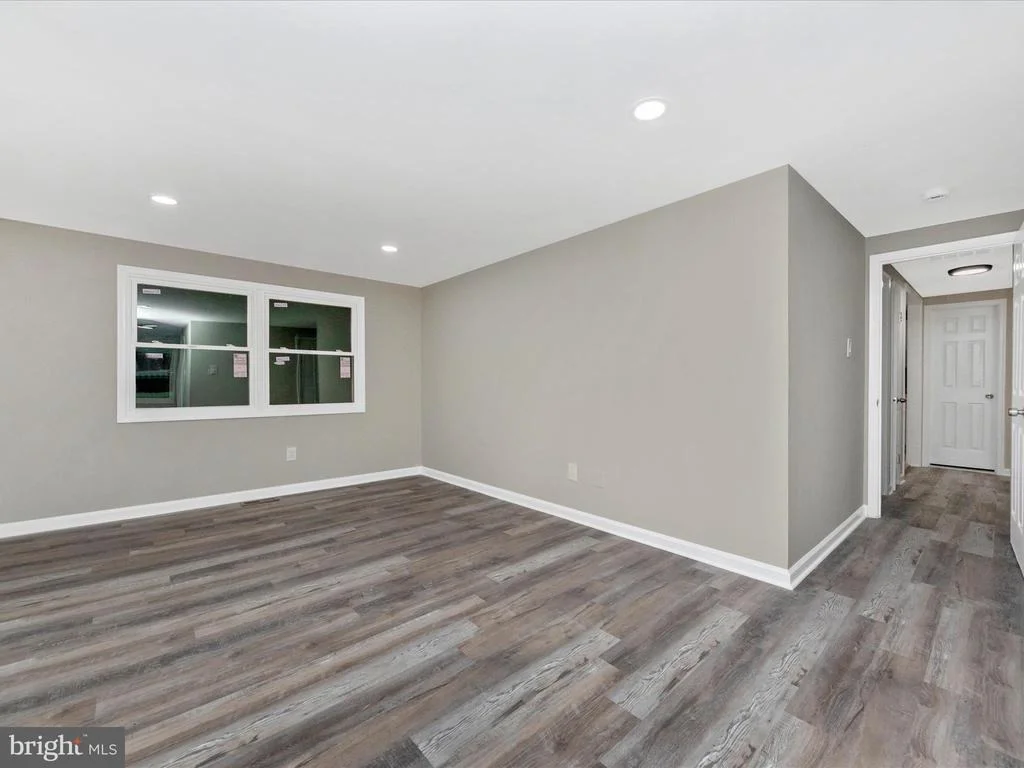 Photo of 9207 MIDLAND TURN