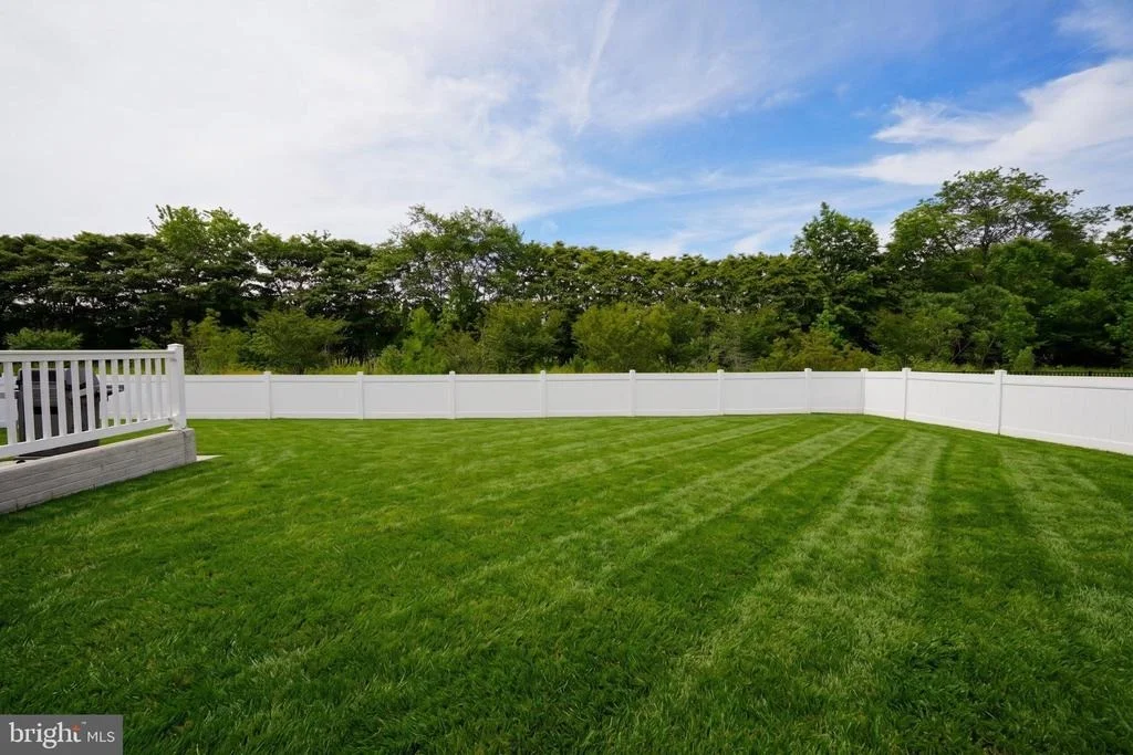 Photo of 32224 HERITAGE ROAD