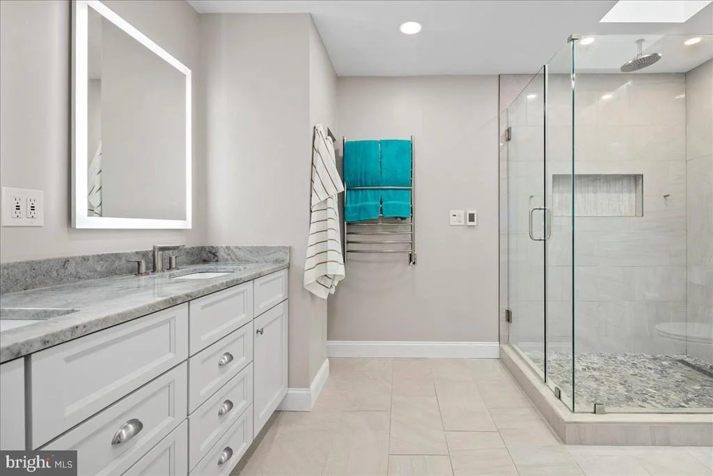Photo of 9426 MOUNT VERNON CIRCLE