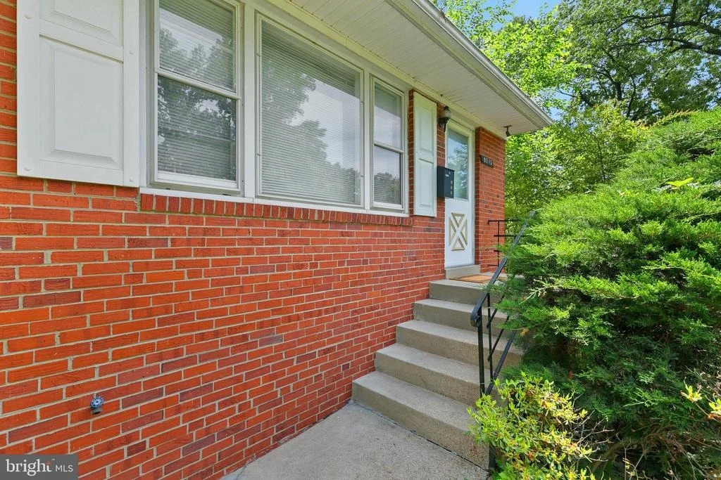 Photo of 9717 48TH PLACE