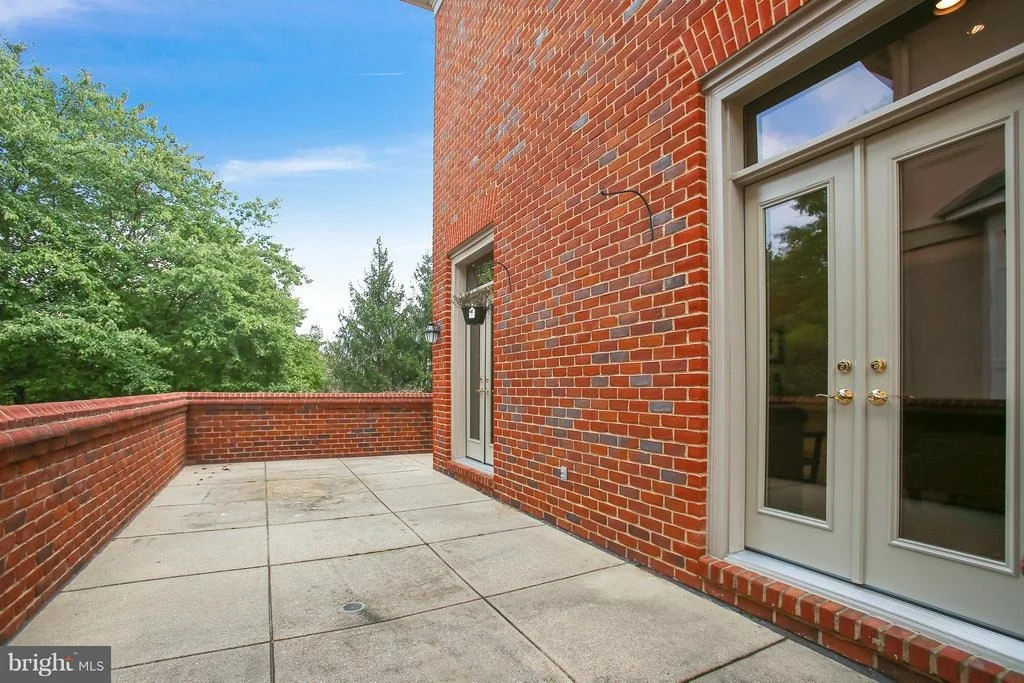 Photo of 8033 COBBLE CREEK CIRCLE