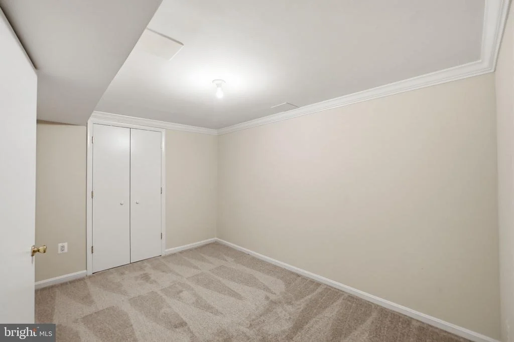 Photo of 14204 PICCADILLY ROAD