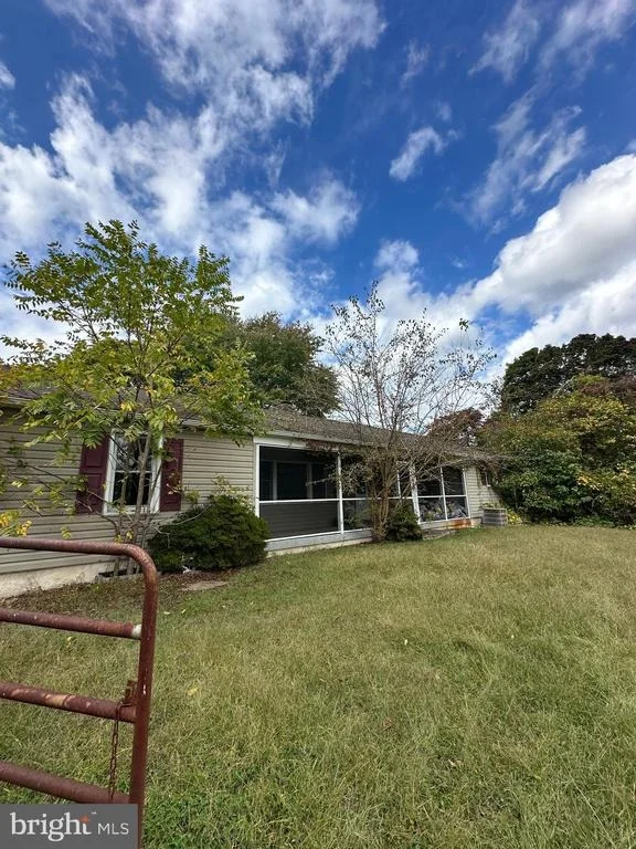 Photo of 2324 OLDFIELD POINT ROAD