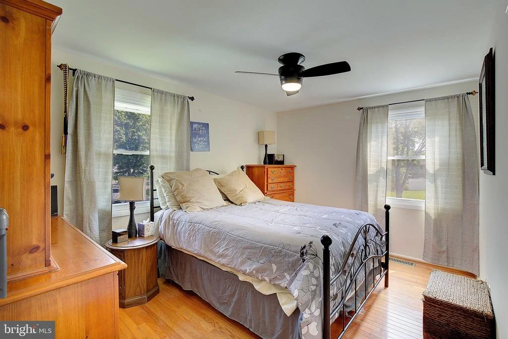 Photo of 2902 SANDWICH DRIVE