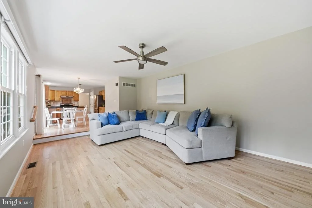 Photo of 4007 WINDWARD DRIVE