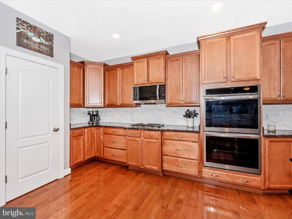 Photo of 724 POTOMAC VIEW PARKWAY
